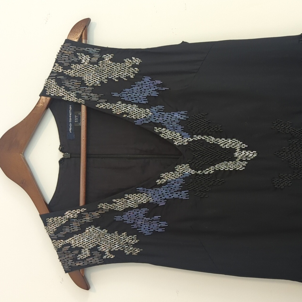 French Connection Elegant Black and Blue Patterned Beaded Cocktail Dress YTK 6 - Picture 5 of 7